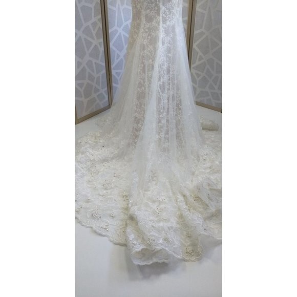 Eve of Milady Wedding Dress Strapless Fit and Flare Couture Collection Size 8 - Picture 8 of 12